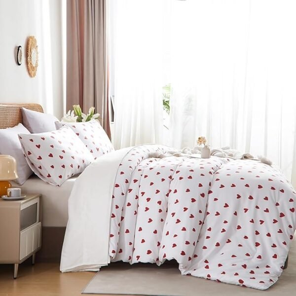 Nayoroom Heart Comforter Set Queen Size Kawaii Red Heart Pattern Comforter Kids Girls Cute Heart - Image 3